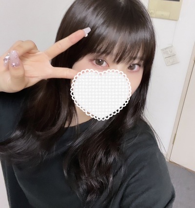 新人ゆなさんの写真